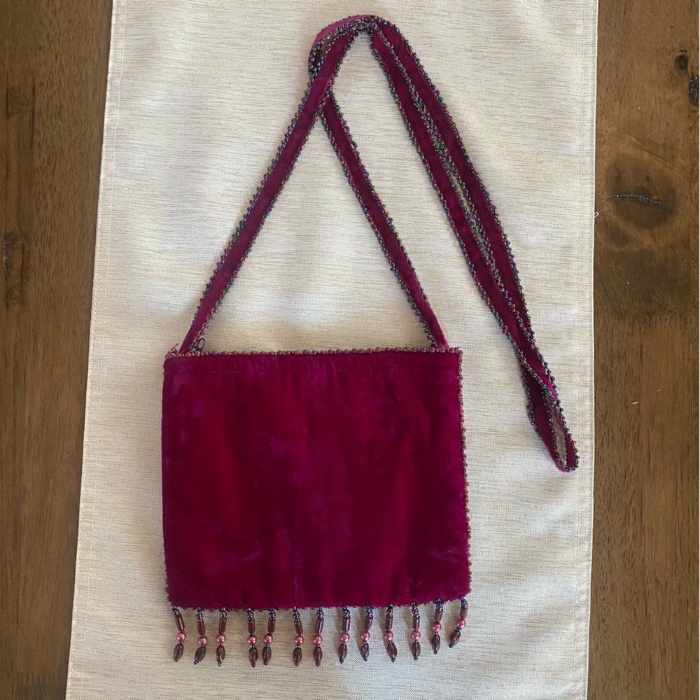 Gorgeous Magenta Velvet Beaded & Stone Purse - Picture 4 of 6
